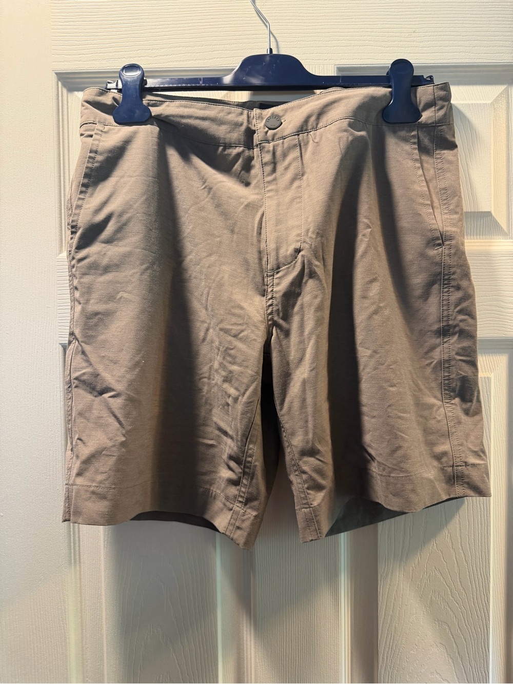 Men’s Faherty “all day” shorts